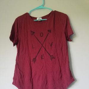 Maroon t-shirt